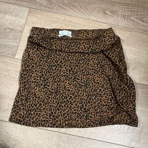 Urban Outfitter Women's Medium Leopard Print Skirt